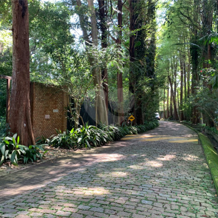 Terreno à venda no condomínio Chácara Flora, São Paulo - SP