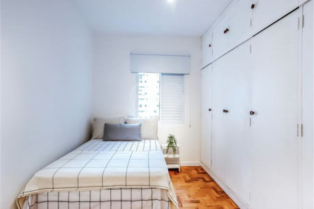 Apartamento à venda com 3 quartos, sendo 1 suíte, em Itaim Bibi, São Paulo, SP