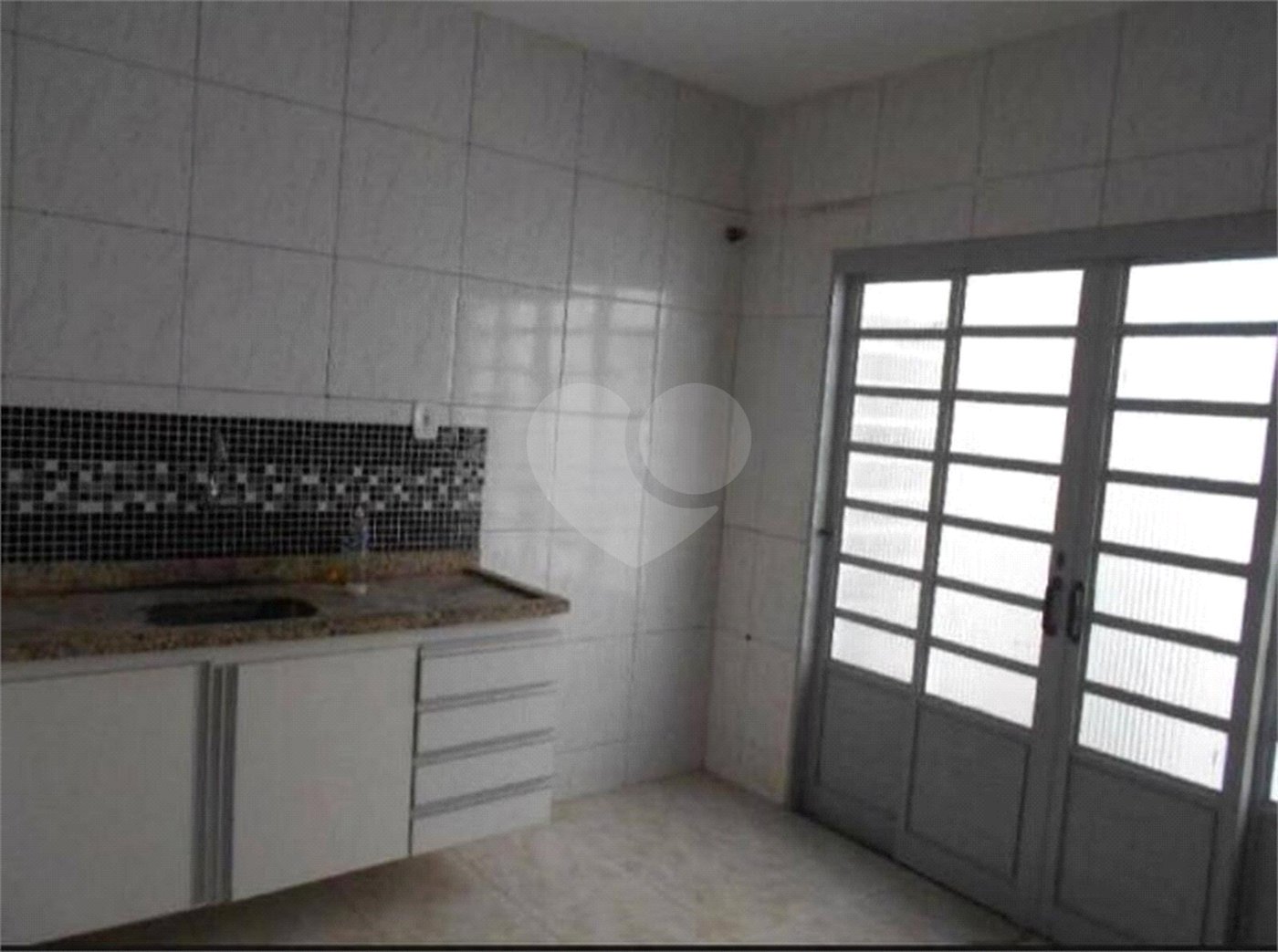 Apartamento à venda com 3 quartos, sendo 1 suíte, em Jardim das Indústrias, São José dos Campos, SP