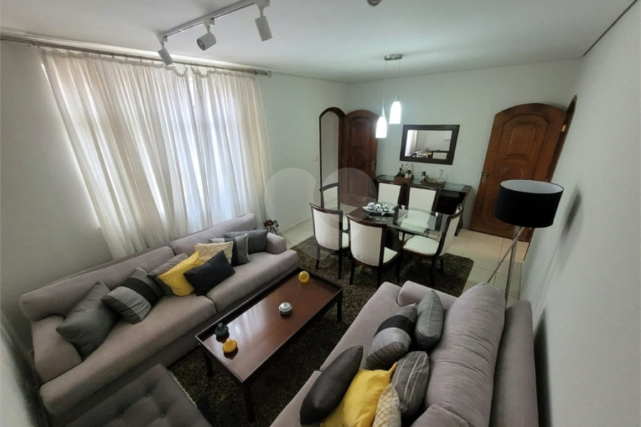 Sobrado à venda com 4 quartos em Santana, São Paulo, SP