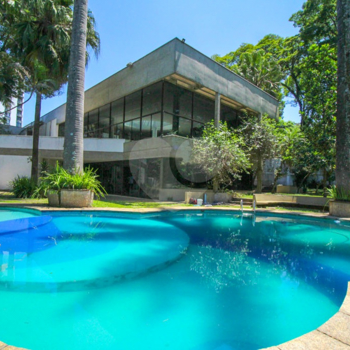 Casa à venda com 4 suítes em Alto da Boa Vista, São Paulo, SP