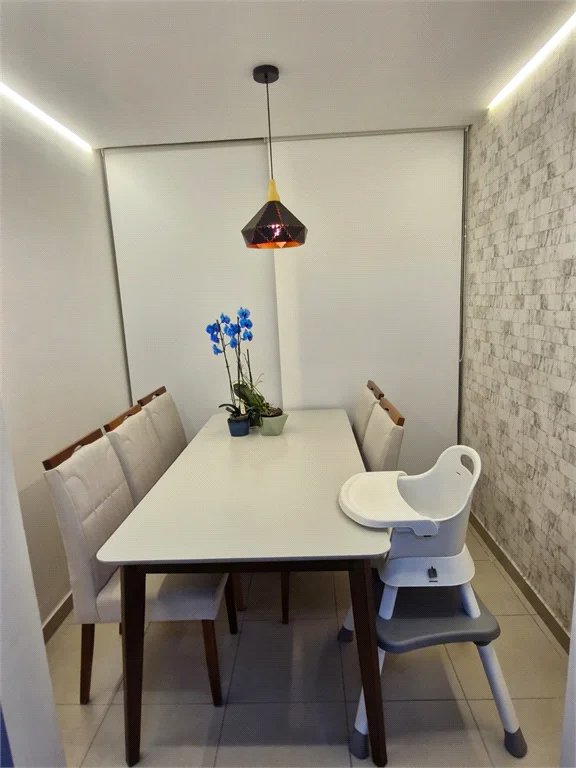 Apartamento à venda com 3 quartos, sendo 1 suíte,  em Parque Residencial da Lapa, São Paulo, SP