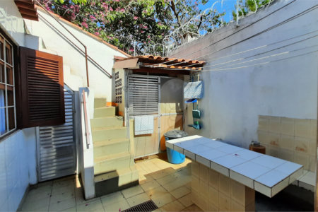 Casa Térrea à venda com 4 quartos, sendo 2 suítes, em Santo Amaro, São Paulo, SP
