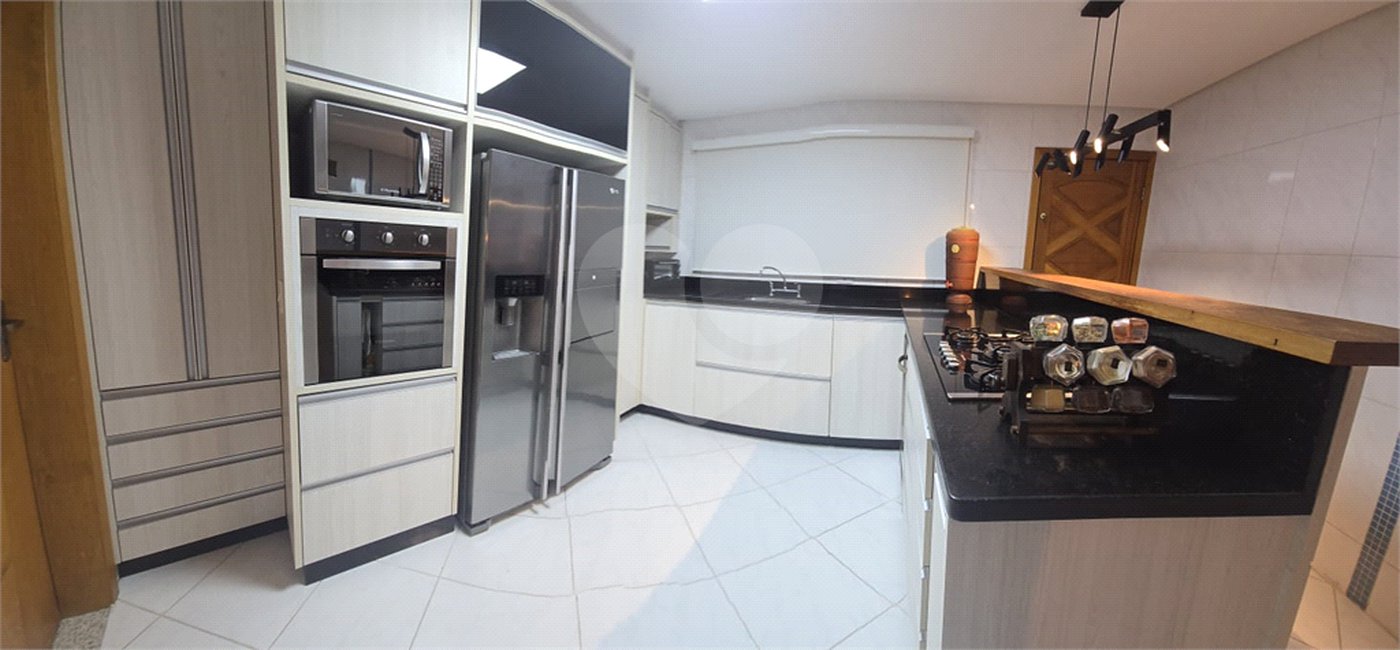 Sobrado à venda com 3 quartos, sendo 1 suíte, em Alto da Mooca, São Paulo, SP