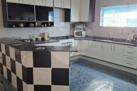 Sobrado à venda com 3 quartos, sendo 1 suíte, em Americanópolis, São Paulo, SP