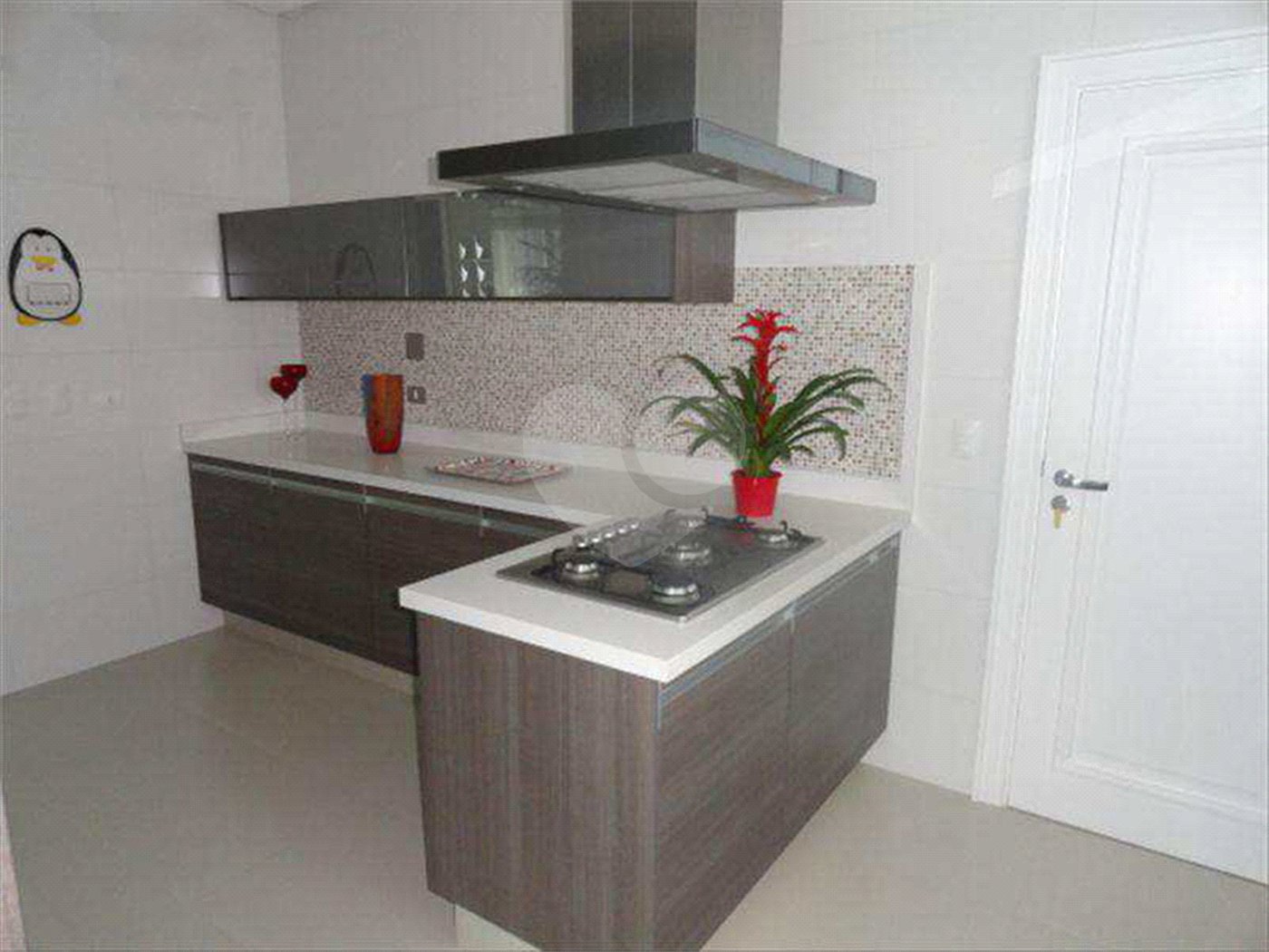 Apartamento à venda com 3 suítes em Jardim Virgínia, Guarujá, SP