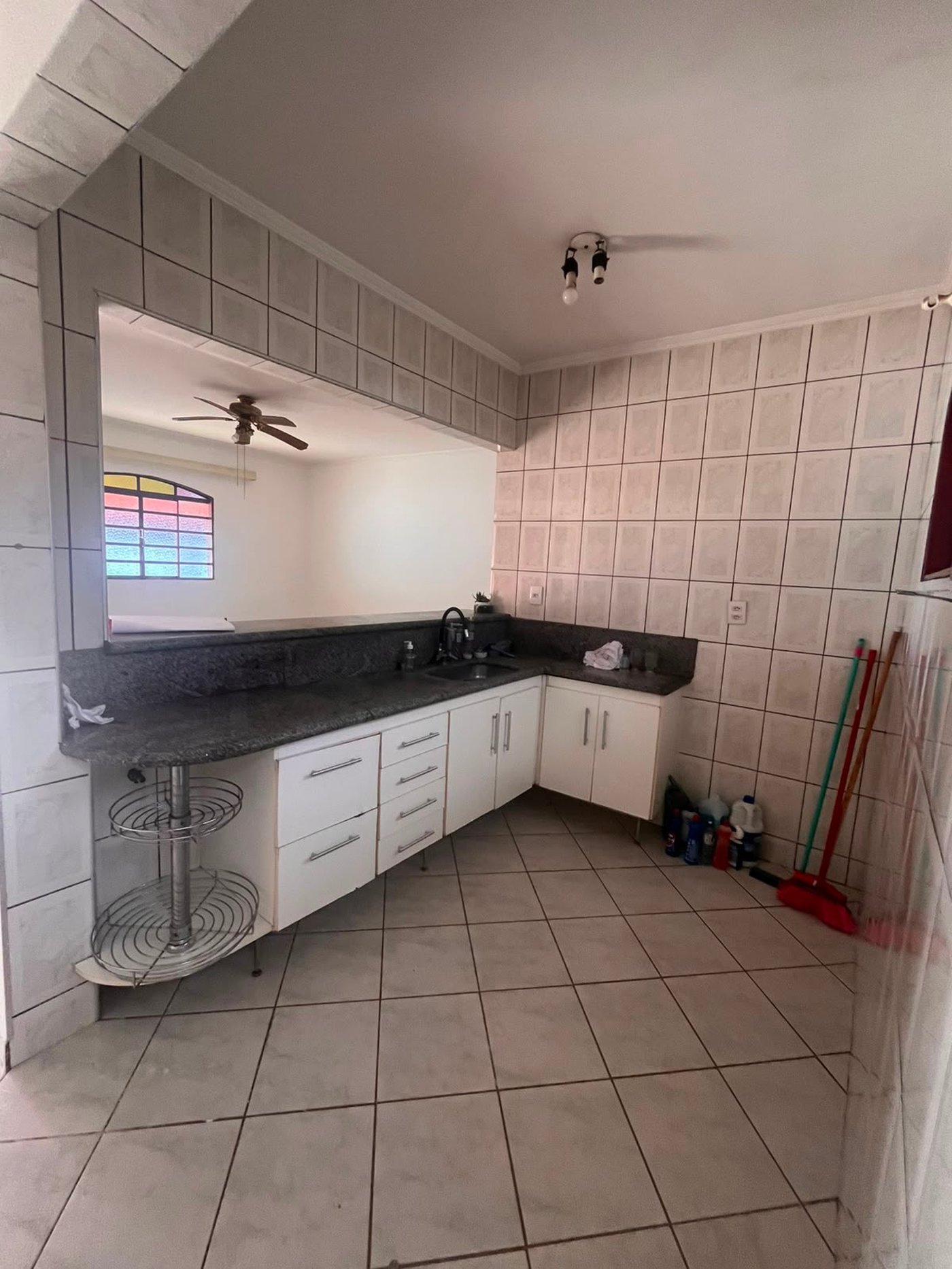 Casa para alugar com 3 quartos, sendo 2 suítes, em Parque Ortolândia, Hortolândia, SP