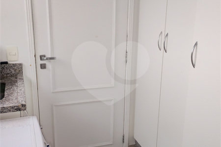 Apartamento à venda ou para alugar com 3 quartos, sendo 1 suíte,  em Real Parque, São Paulo, SP