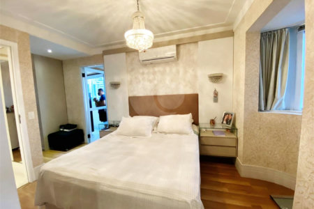Apartamento à venda com 4 quartos, sendo 2 suítes, no Centro, Santo André, SP