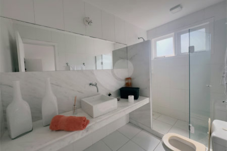 Casa em condomínio à venda com 4 quartos, sendo 3 suítes, em Manguinhos, Armação dos Búzios, RJ