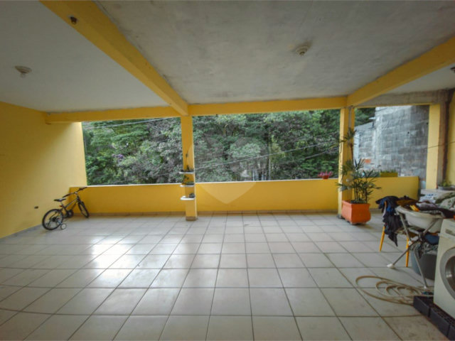Sobrado à venda com 3 quartos em Jaraguá, São Paulo, SP