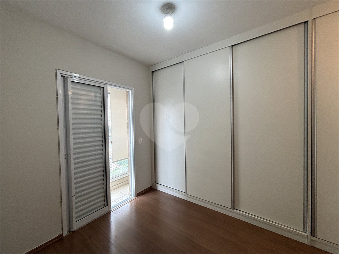 Apartamento para alugar com 3 quartos, sendo 1 suíte, em Barra Funda, São Paulo, SP