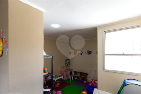 Apartamento à venda com 2 quartos, sendo 1 suíte,  em Vila Parque Jabaquara, São Paulo, SP