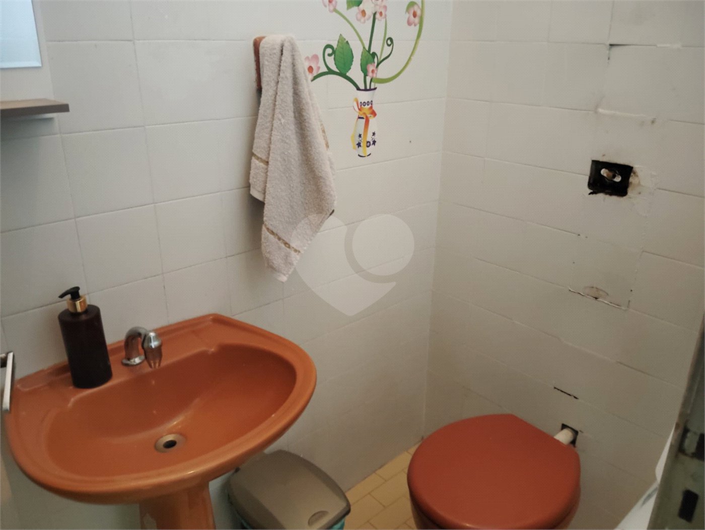 Sobrado à venda com 3 quartos, sendo 1 suíte, em Parque Fongaro, São Paulo, SP