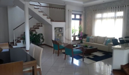 Sobrado à venda com 4 quartos, sendo 2 suítes,  em Jardim Eltonville, Sorocaba, SP