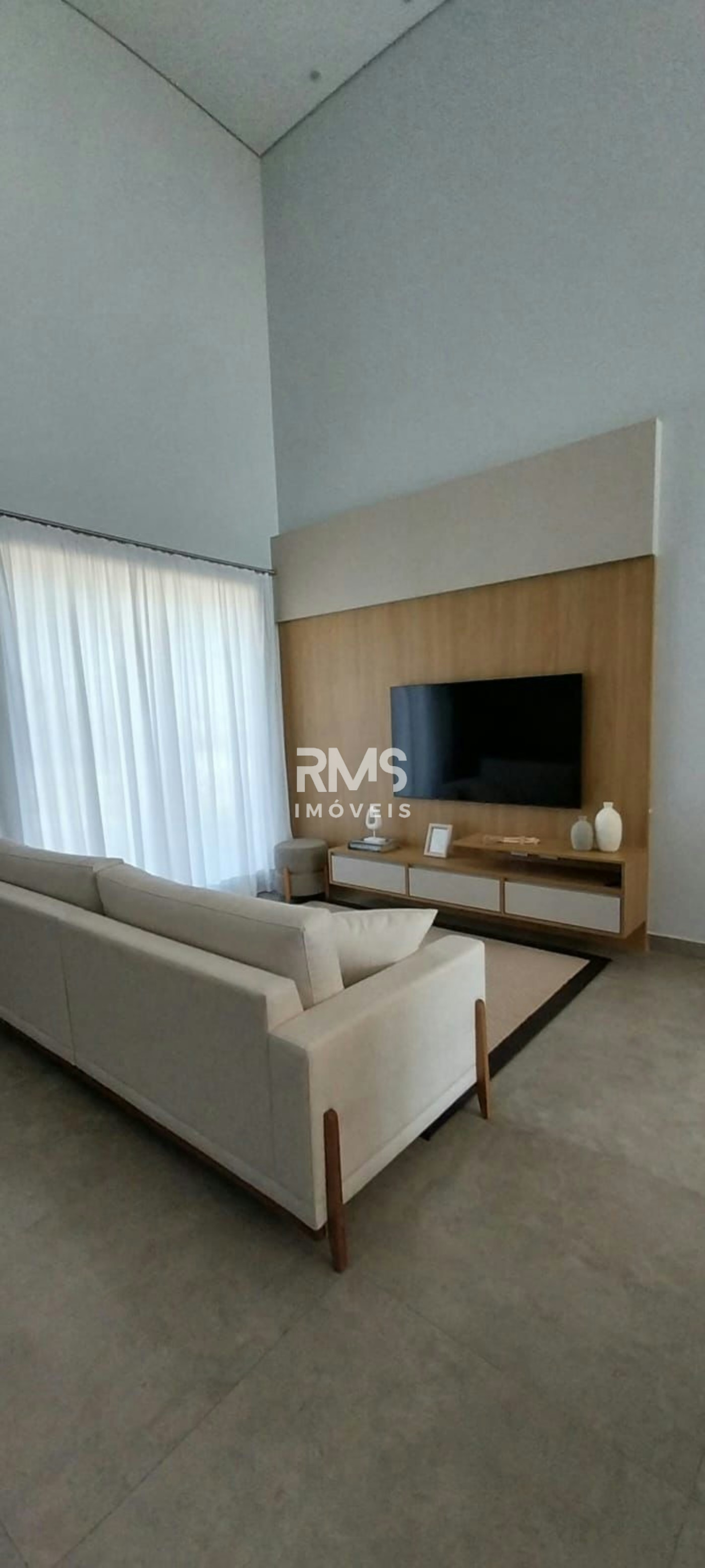 Casa à venda com 3 suítes no condomínio Residencial Saint Paul, Itu - SP