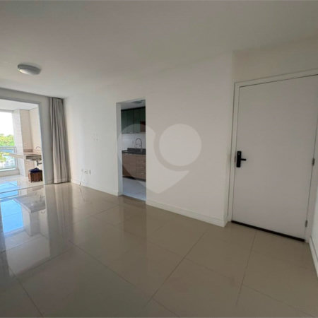Apartamento à venda com 2 quartos, sendo 1 suíte,  em Camorim, Rio de Janeiro, RJ