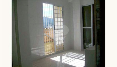 Casa Térrea à venda com 4 quartos, sendo 3 suítes,  no Brasilândia, São Paulo, SP