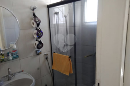 Apartamento à venda com 3 quartos, sendo 1 suíte, em Parque Santana, Mogi das Cruzes, SP