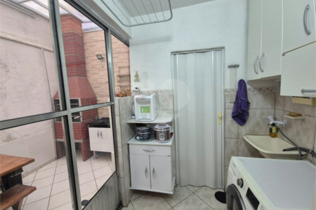 Casa à venda com 2 quartos, sendo 1 suíte,  no condomínio Quintas Marajoara, São Paulo - SP