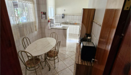 Casa à venda ou para alugar com 3 quartos, sendo 1 suíte, no condomínio Rsidencial Jatoba, Ribeirão Preto - SP