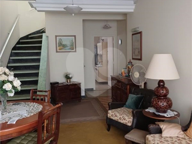 Sobrado à venda com 3 quartos em Santana, São Paulo, SP