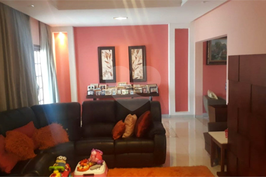 Casa à venda com 4 suítes em Tremembé, São Paulo, SP