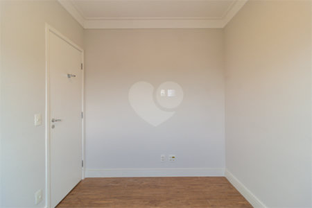 Apartamento à venda com 3 quartos, sendo 1 suíte,  em Chácara Santo Antônio, São Paulo, SP