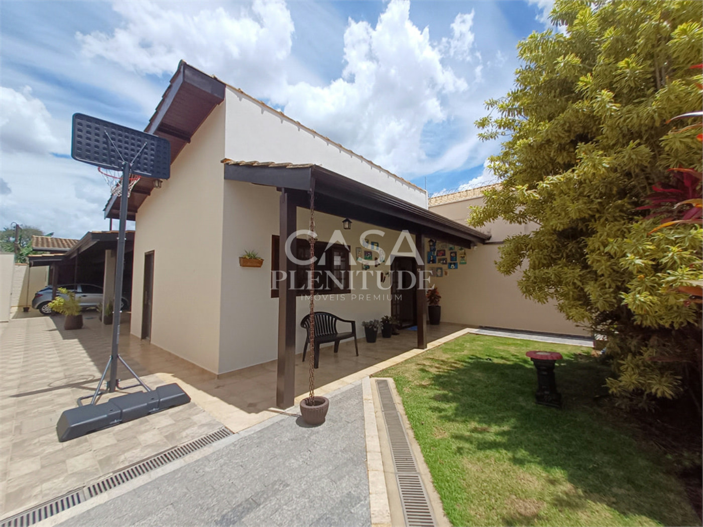 Casa Térrea à venda com 3 quartos, sendo 1 suíte, em Jardim Bandeirantes, Sorocaba, SP
