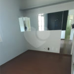 Casa à venda com 5 quartos, sendo 1 suíte, no Centro, Bom Jesus dos Perdões, SP