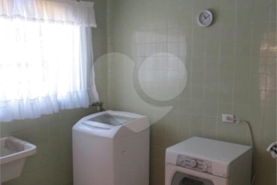 Casa à venda com 5 quartos, sendo 1 suíte, em Portal das Acácias, Santana de Parnaíba, SP
