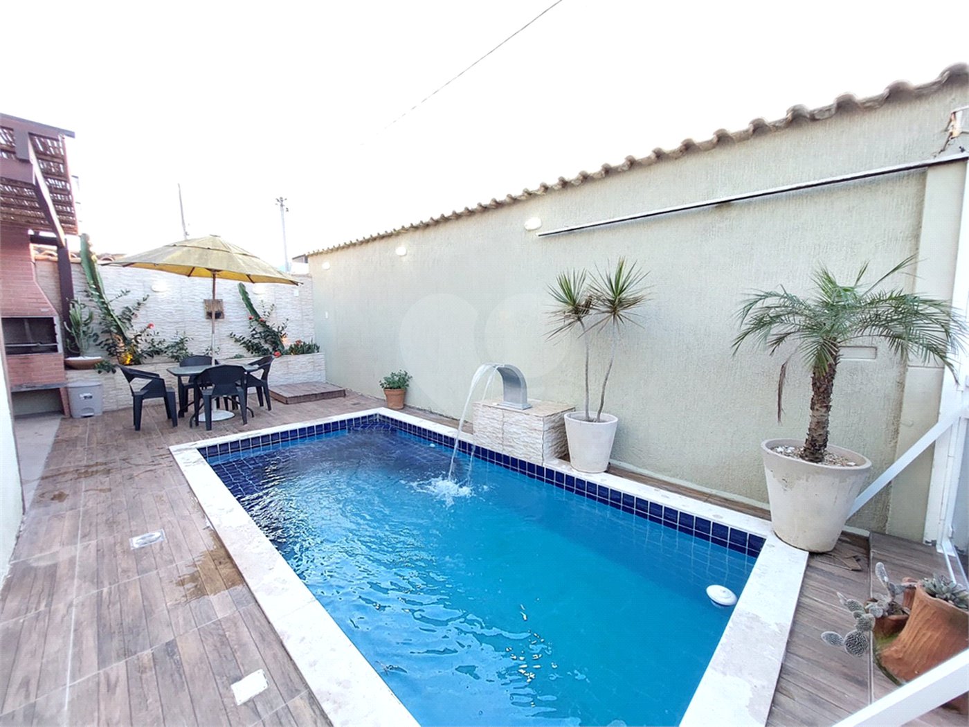 Casa à venda com 2 quartos, sendo 1 suíte,  em São José, Armação dos Búzios, RJ