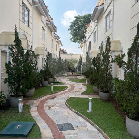 Casa à venda com 3 quartos, sendo 1 suíte, no condomínio Villas de São Francisco, São Paulo - SP