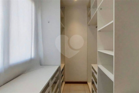 Cobertura à venda com 4 quartos, sendo 3 suítes, em Recreio dos Bandeirantes, Rio de Janeiro, RJ