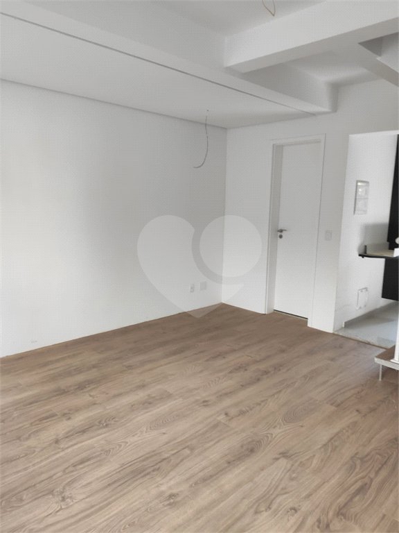 Casa à venda com 2 suítes no condomínio Cântaros da Serra, São Paulo - SP