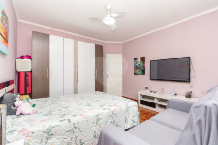 Casa à venda com 3 quartos, sendo 1 suíte, em Cidade Patriarca, São Paulo, SP