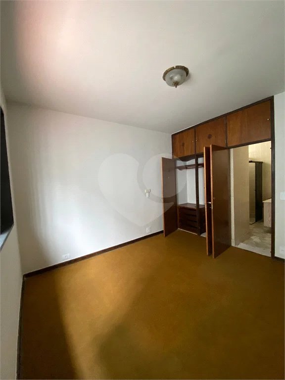 Sobrado comercial para alugar com 3 quartos no Centro de Piracicaba