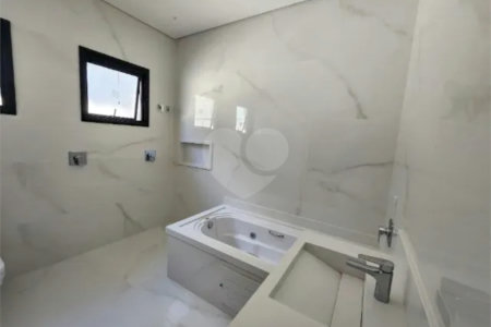 CASA A VENDA 280M², 4 DORMITORIOS, 4 SUITES, 4 VAGAS - URBANOVA - SÃO JOSÉ DOS CAMPOS/SP.