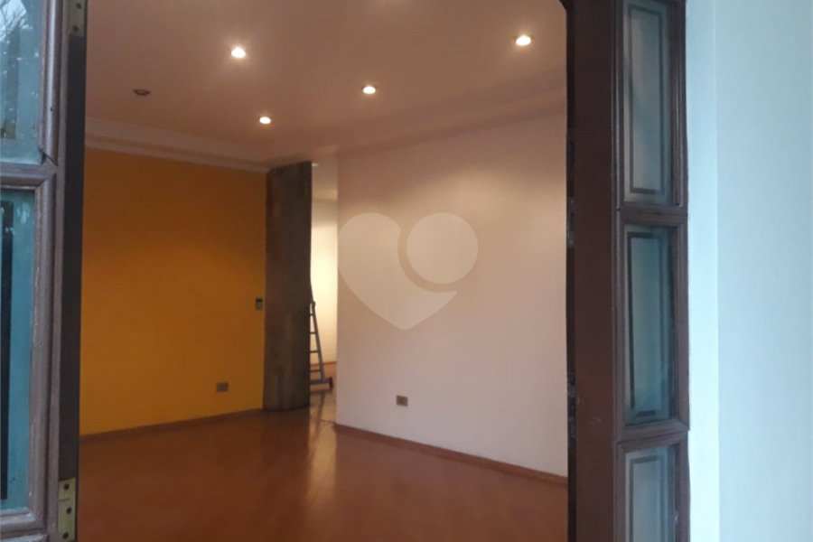 Sobrado à venda com 4 quartos, sendo 1 suíte, em Jaçanã, São Paulo, SP