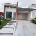 Casa à venda com 2 quartos, sendo 1 suíte, no condomínio Terras de São Francisco, Sorocaba - SP