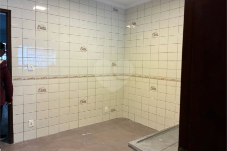 Casa à venda com 3 quartos, sendo 1 suíte,  em Vila Figueira, Suzano, SP