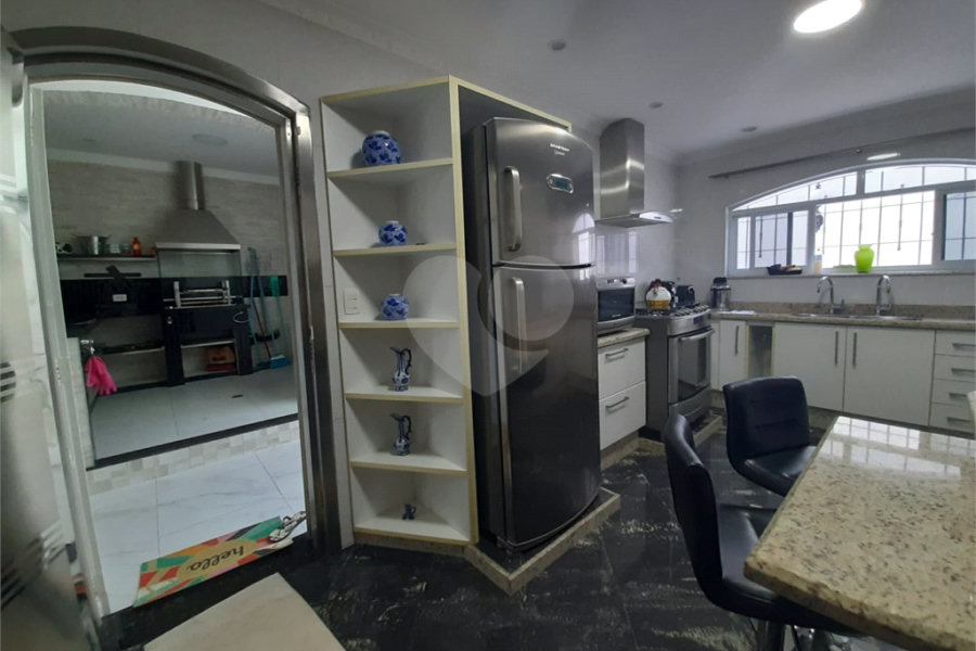 Sobrado à venda com 3 quartos, sendo 1 suíte, em Vila Medeiros, São Paulo, SP
