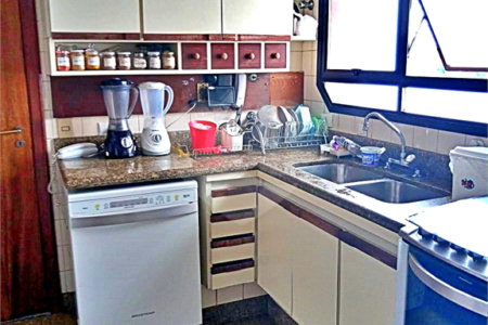 Apartamento à venda com 4 quartos, sendo 3 suítes, em Indianópolis, São Paulo, SP