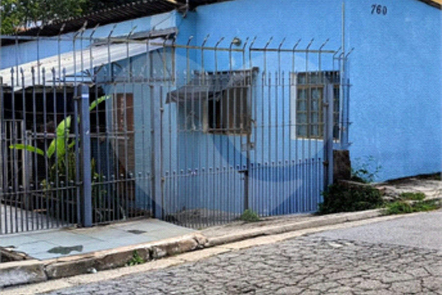 Casa à venda com 6 quartos, sendo 1 suíte, em Tremembé, São Paulo, SP