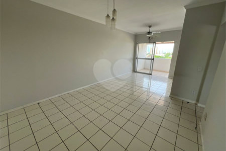 Apartamento à venda com 2 quartos, sendo 1 suíte, em Araés, Cuiabá, MT