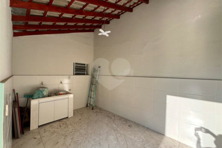 Casa à venda com 2 quartos, sendo 1 suíte, em Jardim Nair Maria, Salto, SP