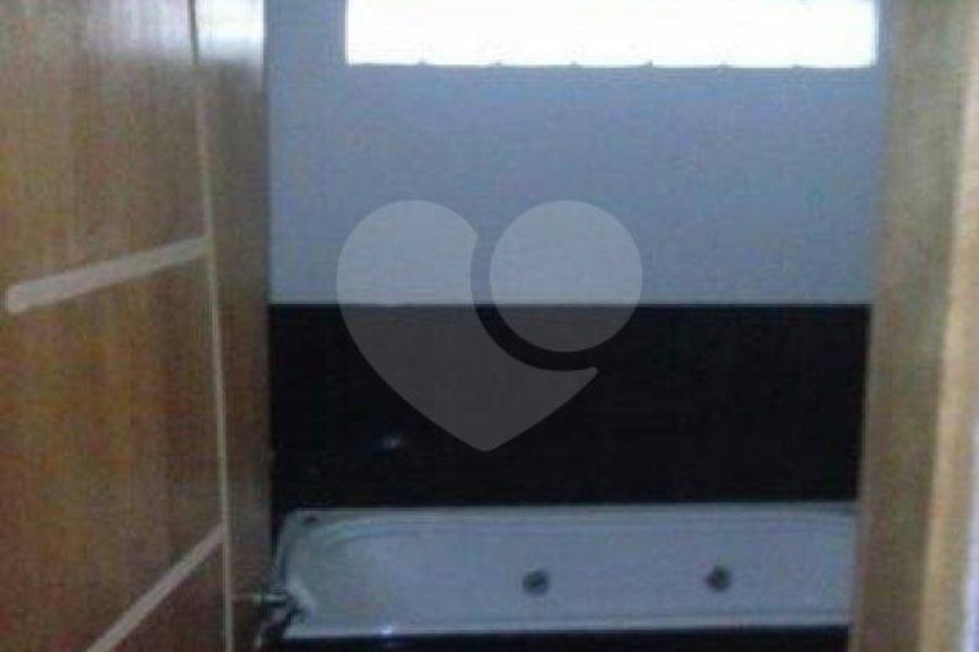 Sobrado à venda com 3 quartos, sendo 1 suíte, em Vila Nova Mazzei, São Paulo, SP