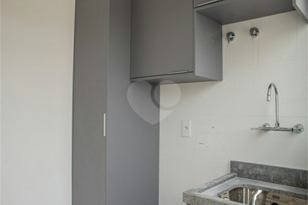 Casa à venda com 3 suítes no condomínio Residencial Central Parque, Salto - SP