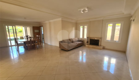 Casa à venda com 3 suítes no condomínio Vinhas da Vista Alegre - Lado Sede, Vinhedo - SP