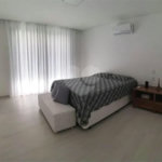 Casa à venda com 4 suítes no condomínio Fazenda Serra Azul, Itupeva - SP